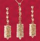 Ghasitaram Gold Long Diamond Set Pendant Set goldlonddiamondsetf